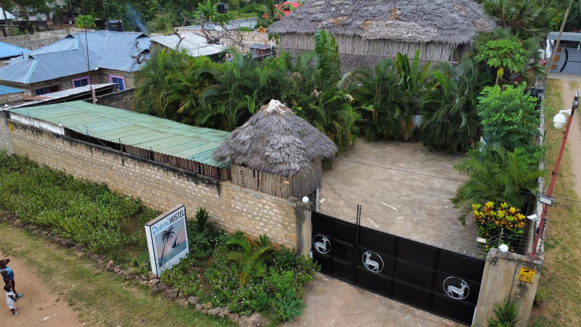 شاطئ دياني Diani Hostel المظهر الخارجي الصورة