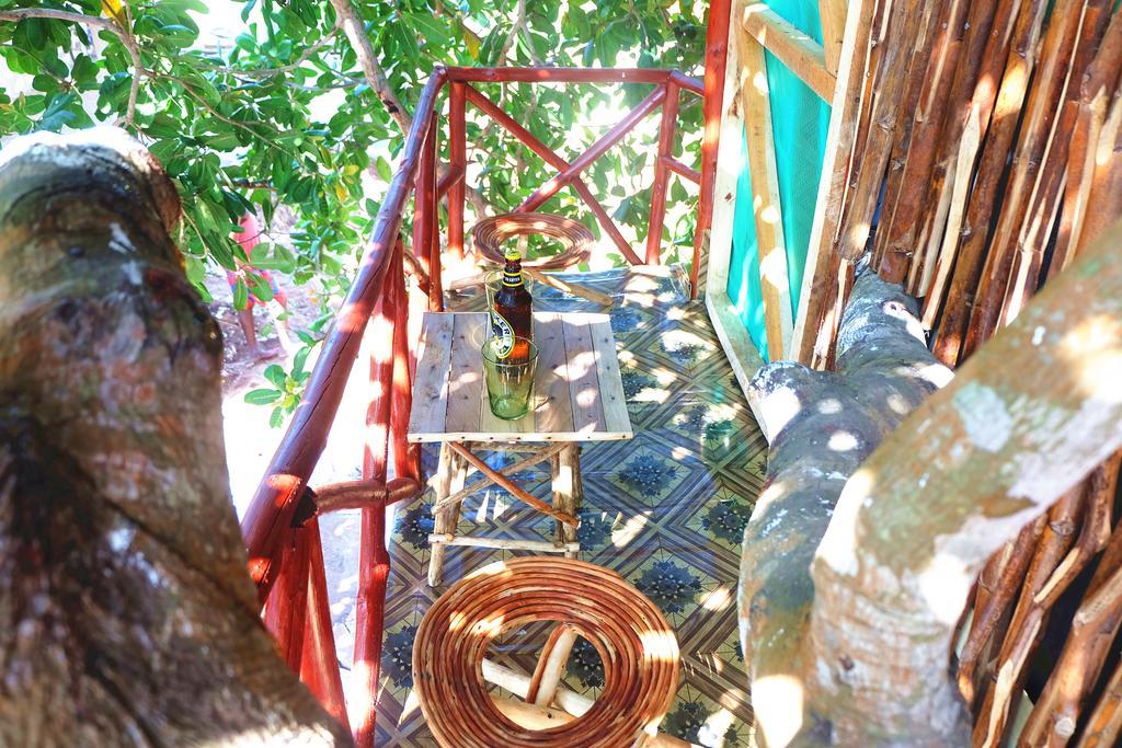 شاطئ دياني Diani Hostel المظهر الخارجي الصورة