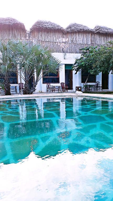 شاطئ دياني Diani Hostel المظهر الخارجي الصورة