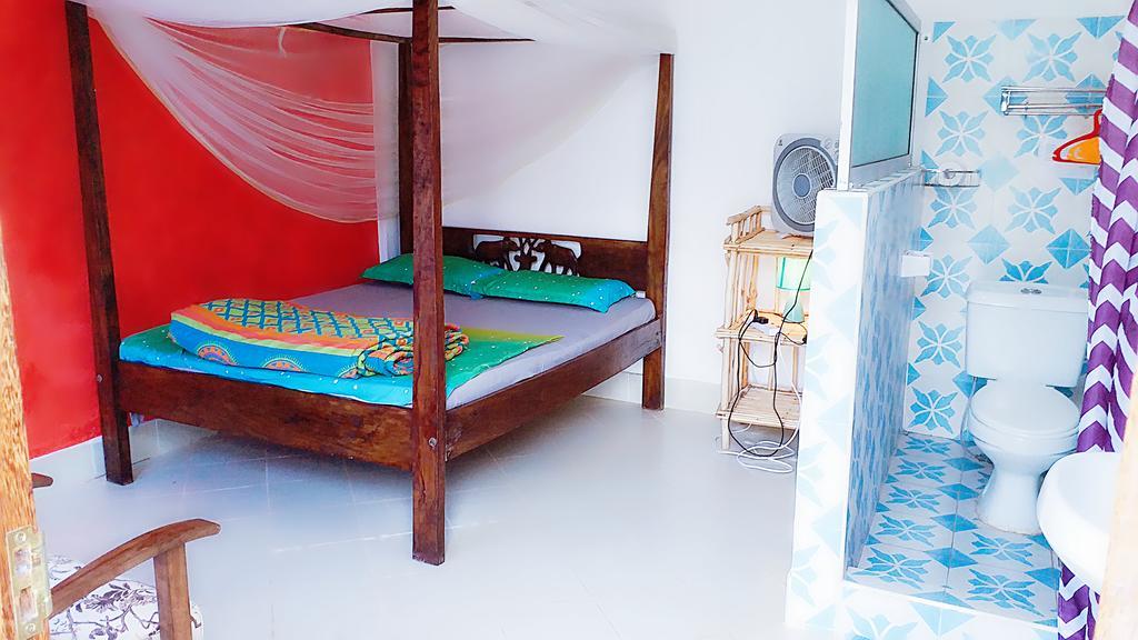 شاطئ دياني Diani Hostel المظهر الخارجي الصورة