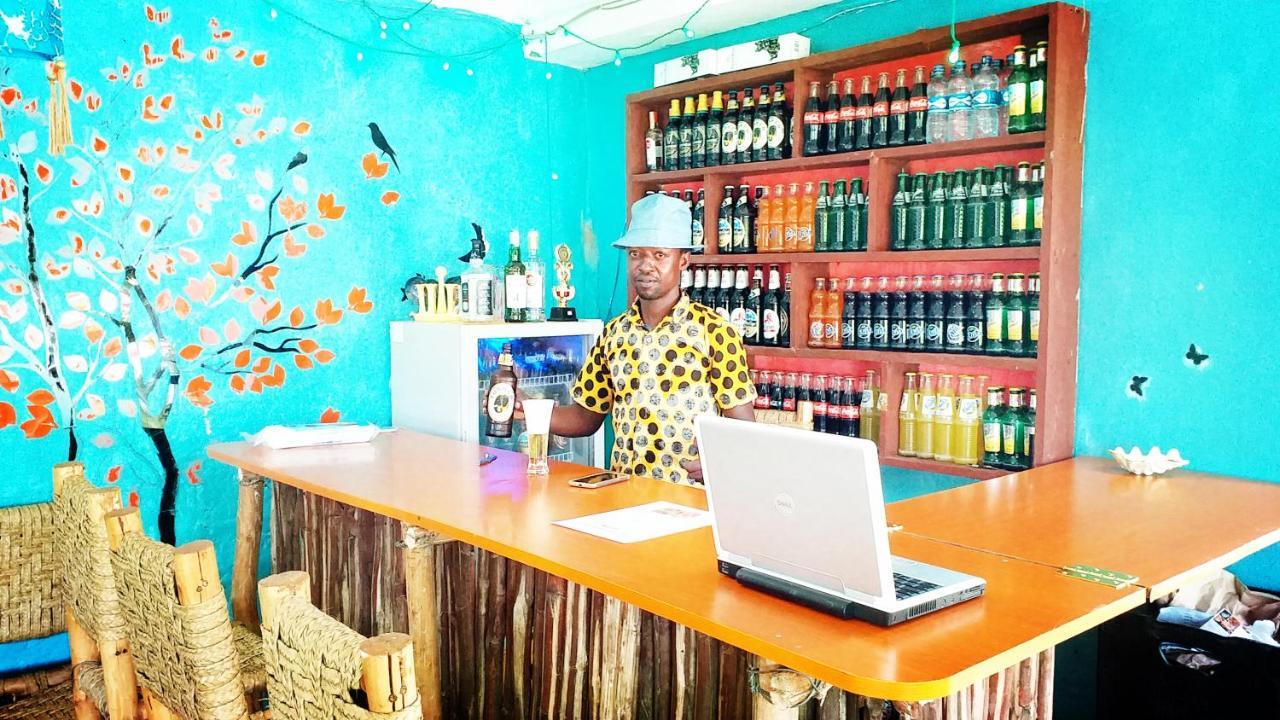 شاطئ دياني Diani Hostel المظهر الخارجي الصورة