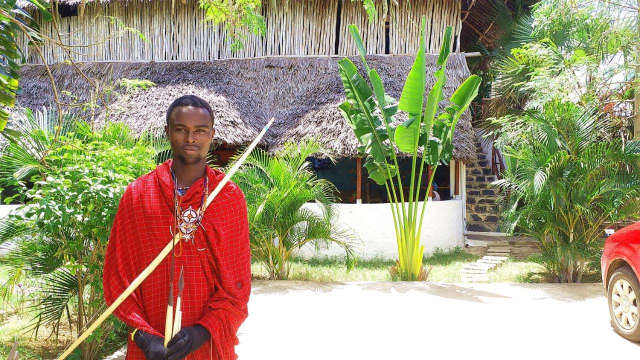 شاطئ دياني Diani Hostel المظهر الخارجي الصورة
